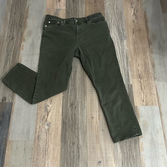 Lauren Ralph Lauren Women’s Regular Fit Jeans Forest Green with pockets Size 14 - Picture 1 of 8